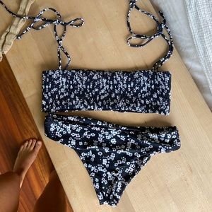 Gillia Hawaii Bikini Set